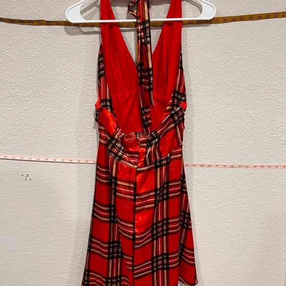 Dress - Picture 4 of 5